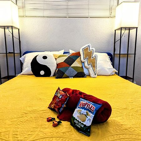 Private Rooms In Phoenix, Az 坦培 外观 照片