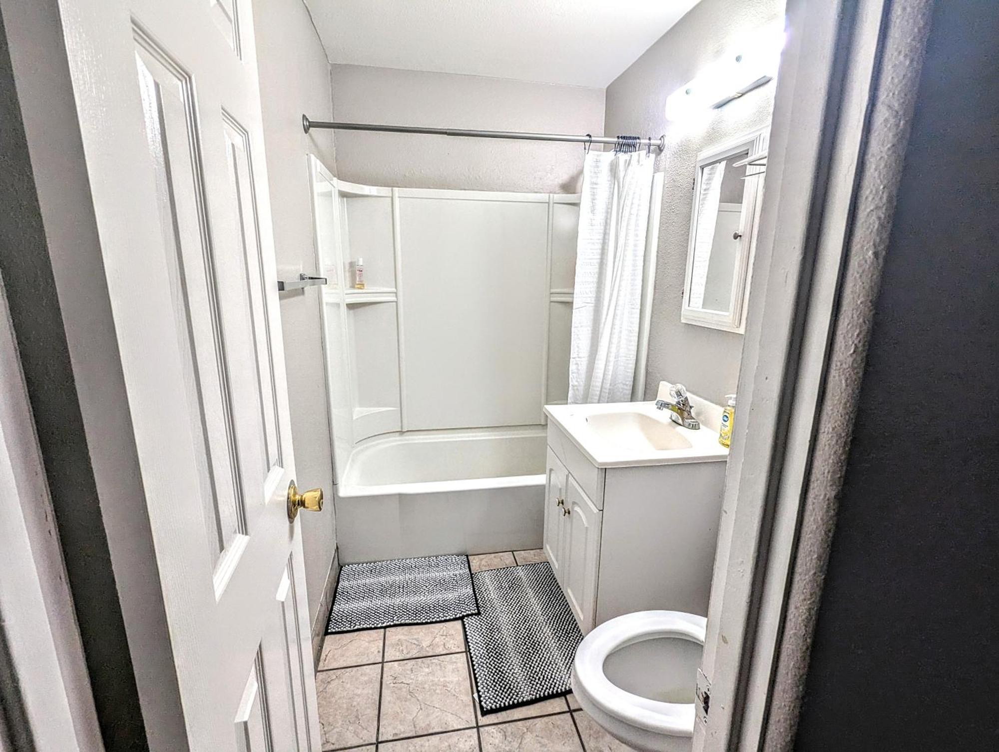 Private Rooms In Phoenix, Az 坦培 外观 照片