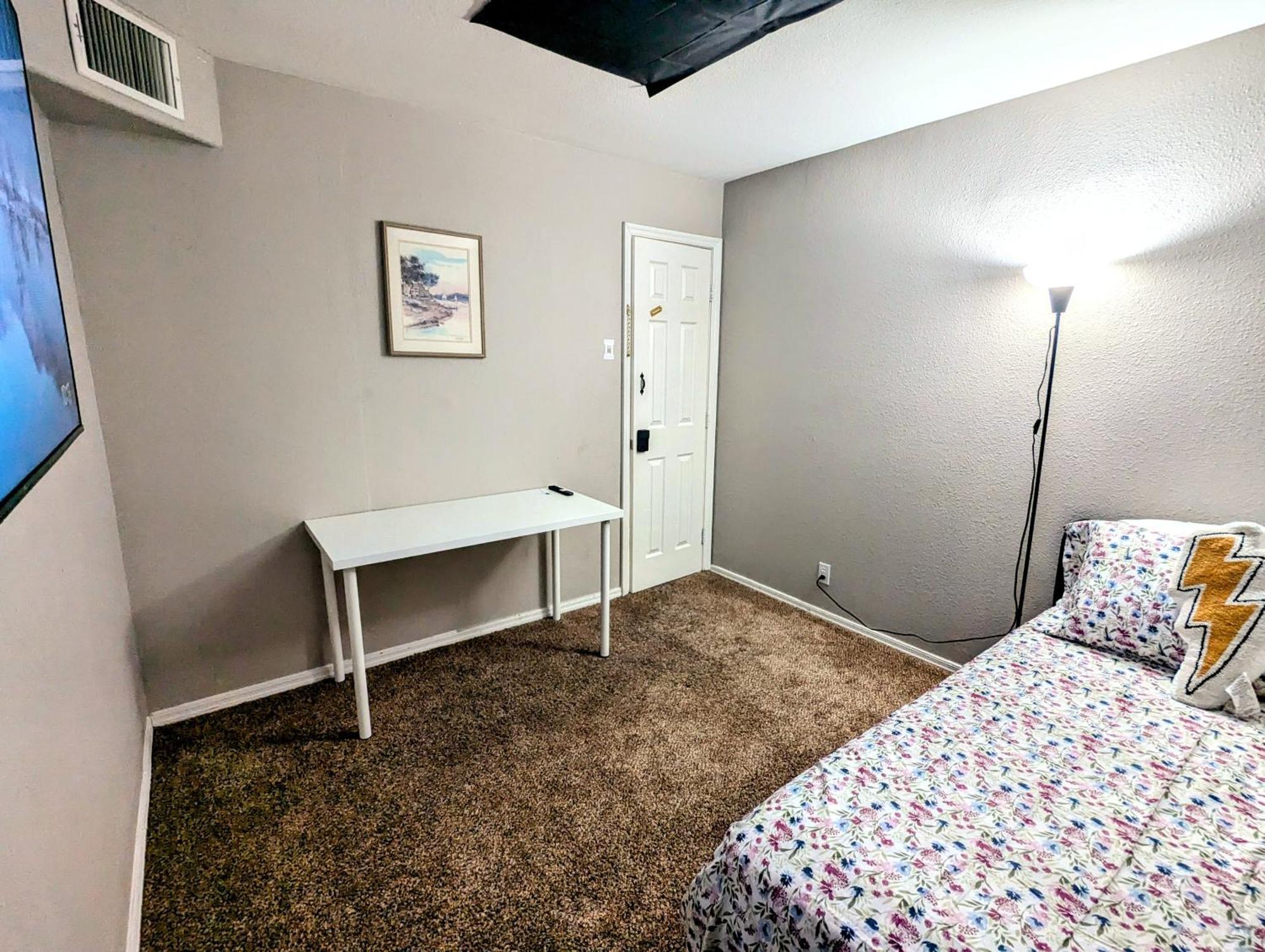 Private Rooms In Phoenix, Az 坦培 外观 照片
