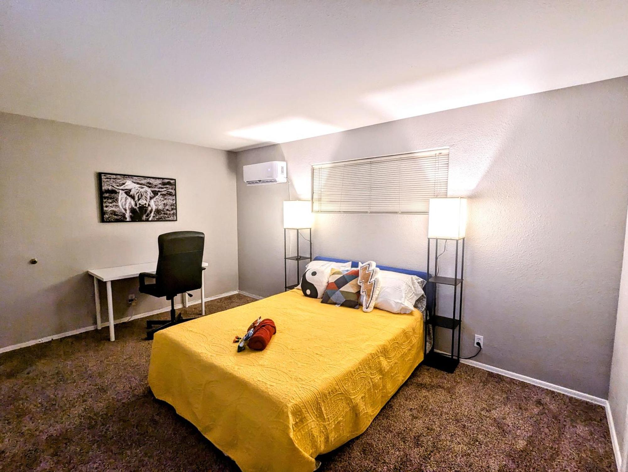 Private Rooms In Phoenix, Az 坦培 外观 照片
